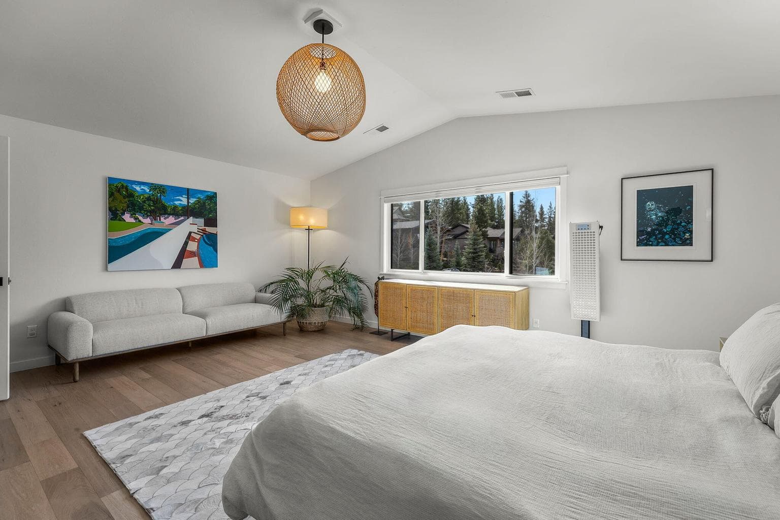 Photo of 19056 NW Mount Shasta Drive 18 of 46