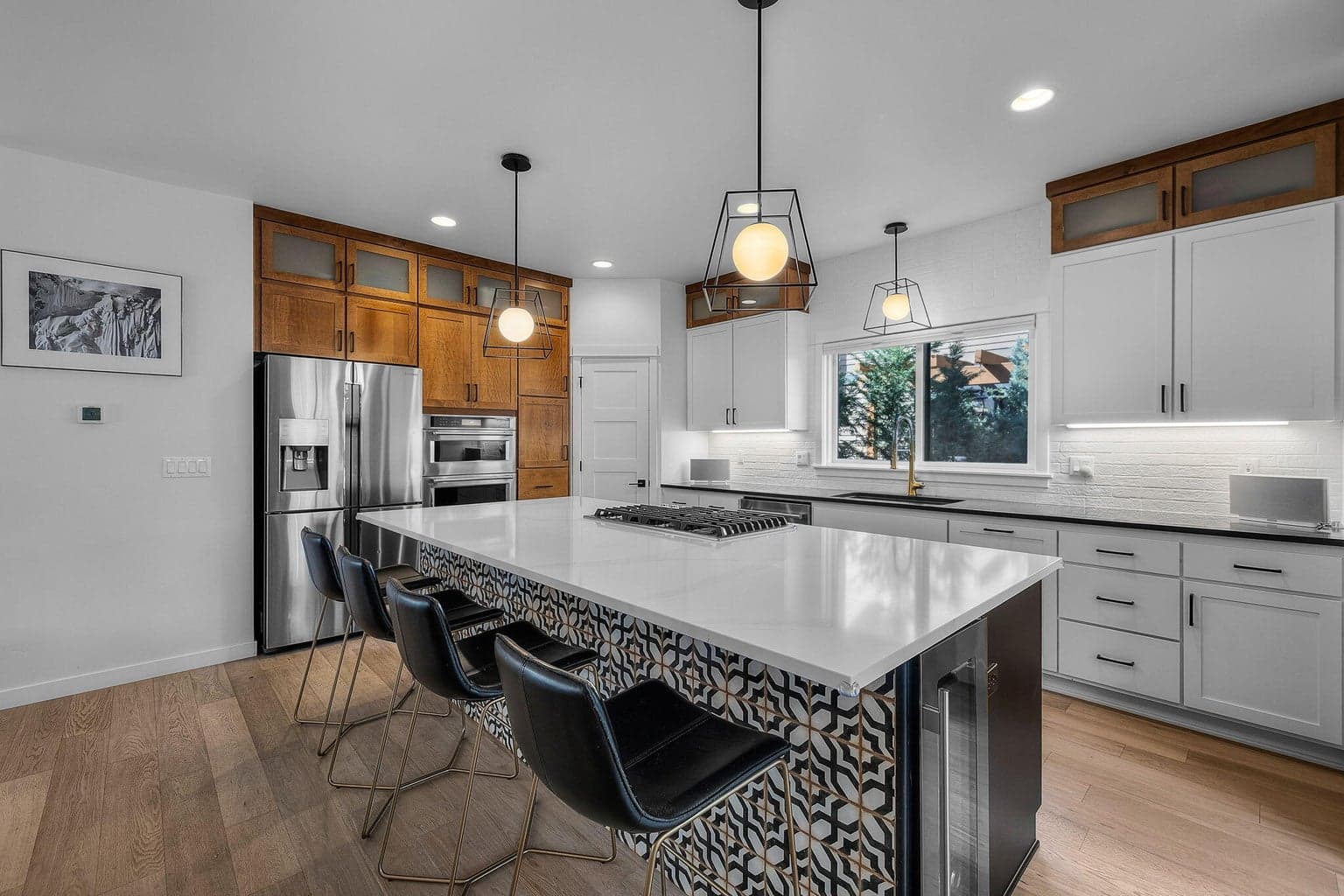 Photo of 19056 NW Mount Shasta Drive 7 of 46