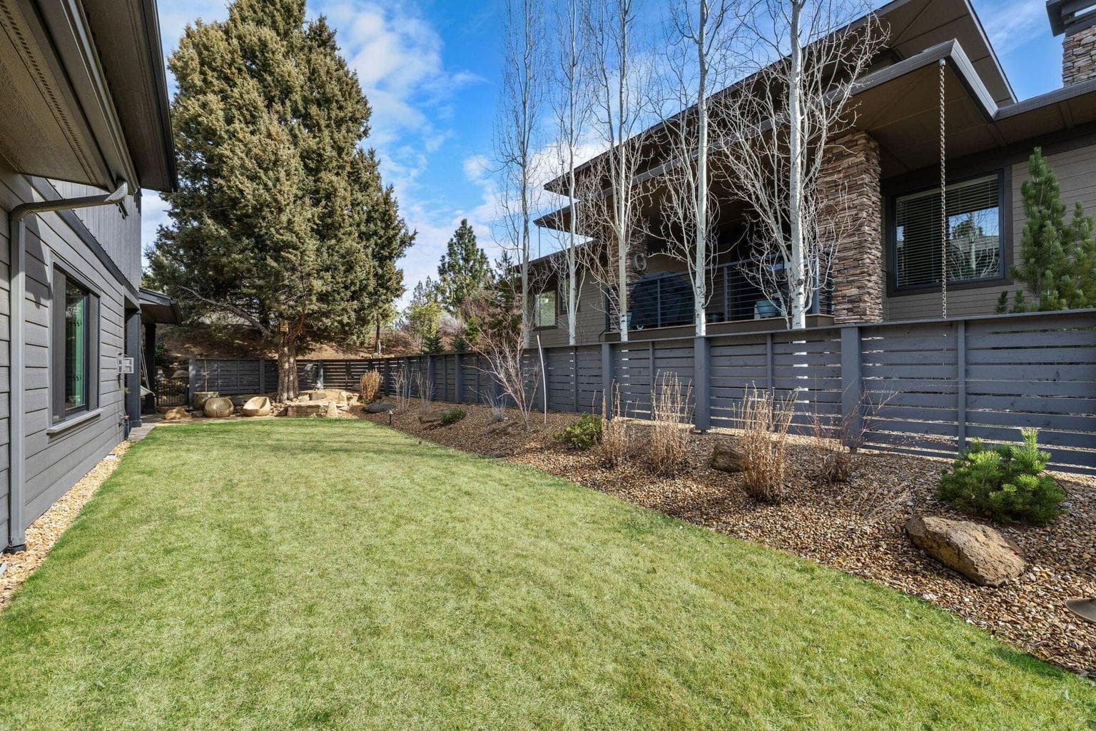 Photo of 19056 NW Mount Shasta Drive 33 of 46