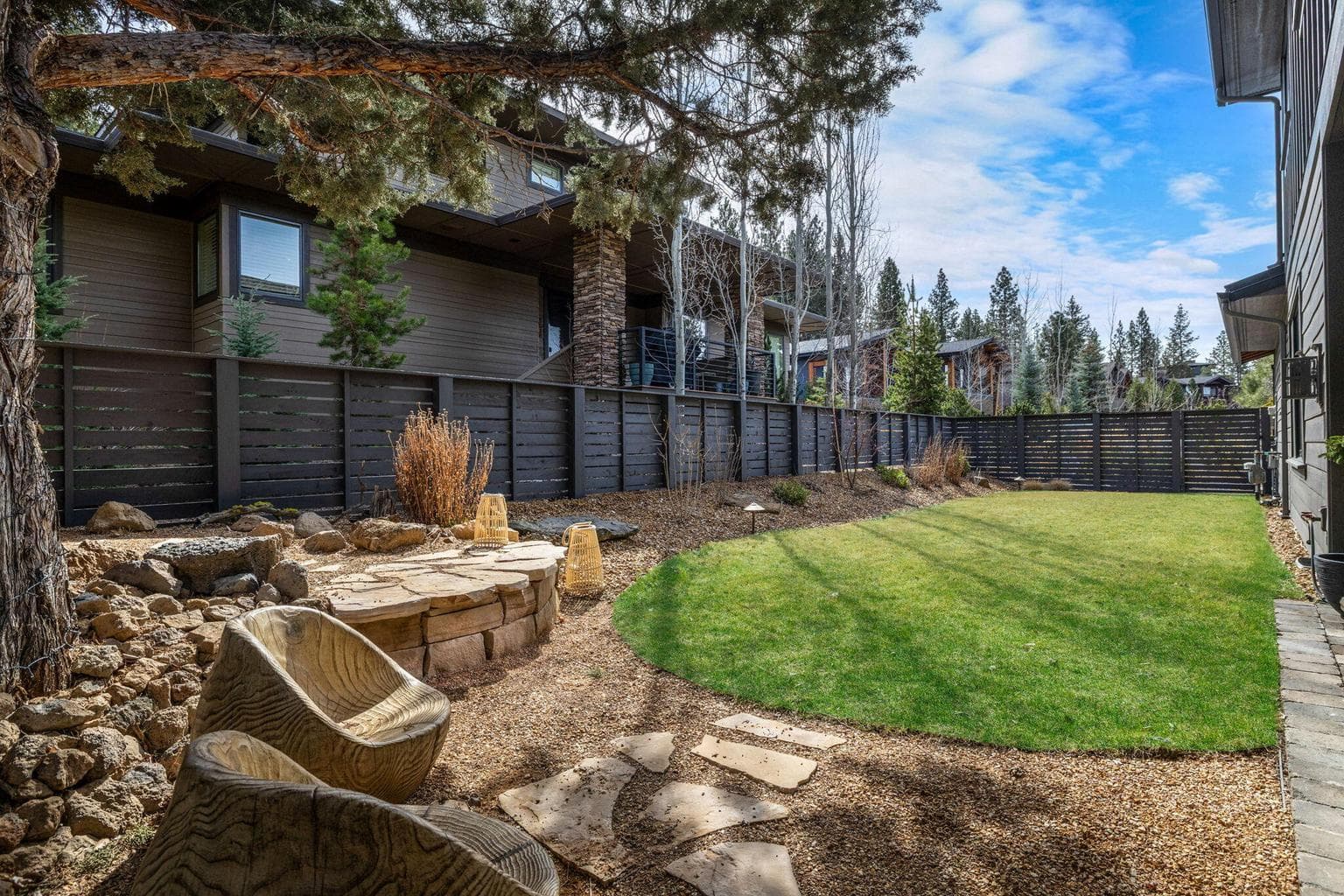 Photo of 19056 NW Mount Shasta Drive 34 of 46