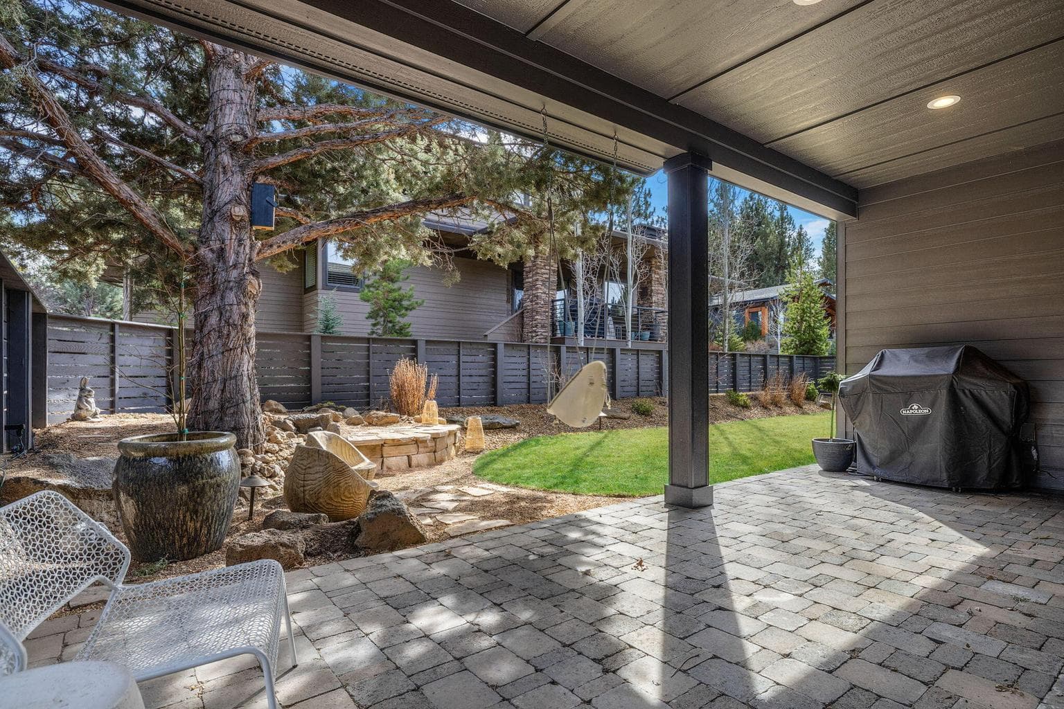 Photo of 19056 NW Mount Shasta Drive 37 of 46