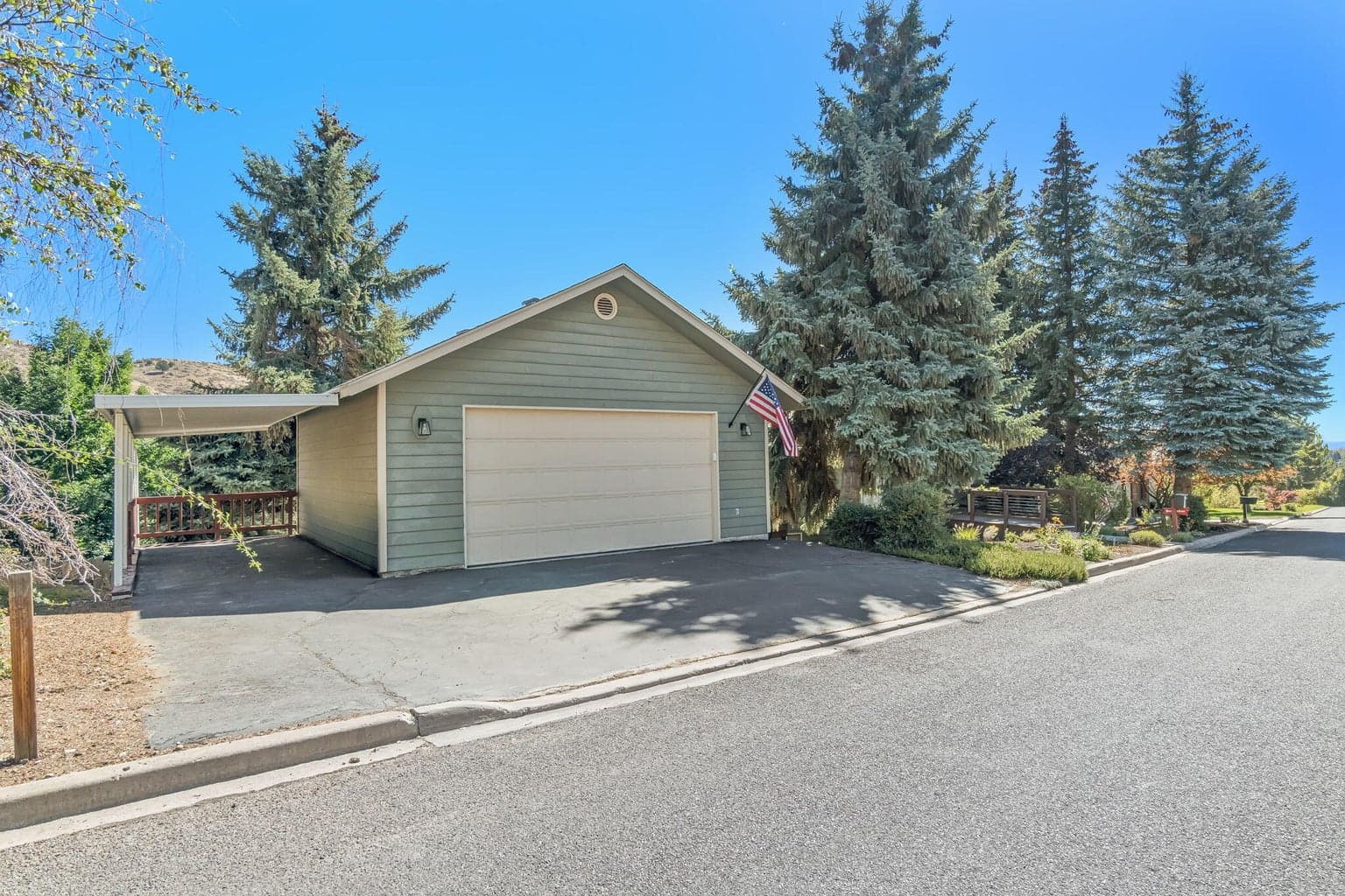 Photo of 99 Ridgecrest 5 of 77