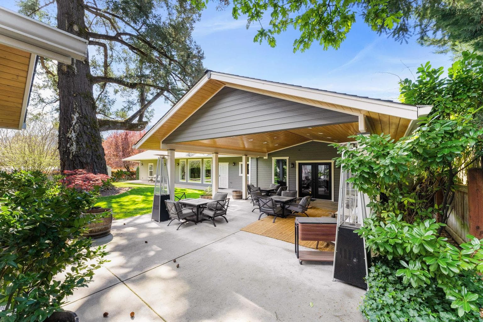 Photo of 111 Cedar 3 of 89