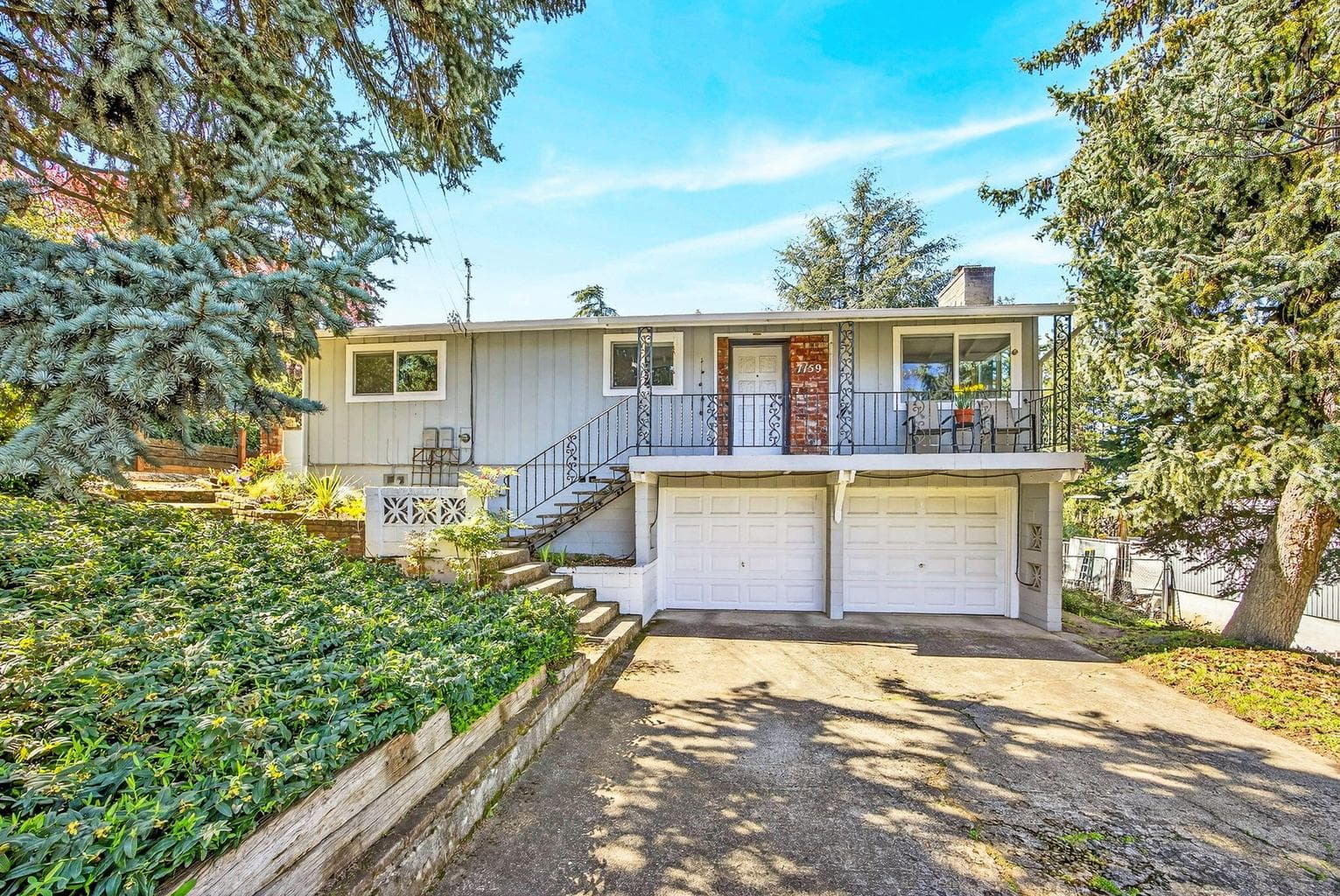 Photo of 1159 Park 2 of 44