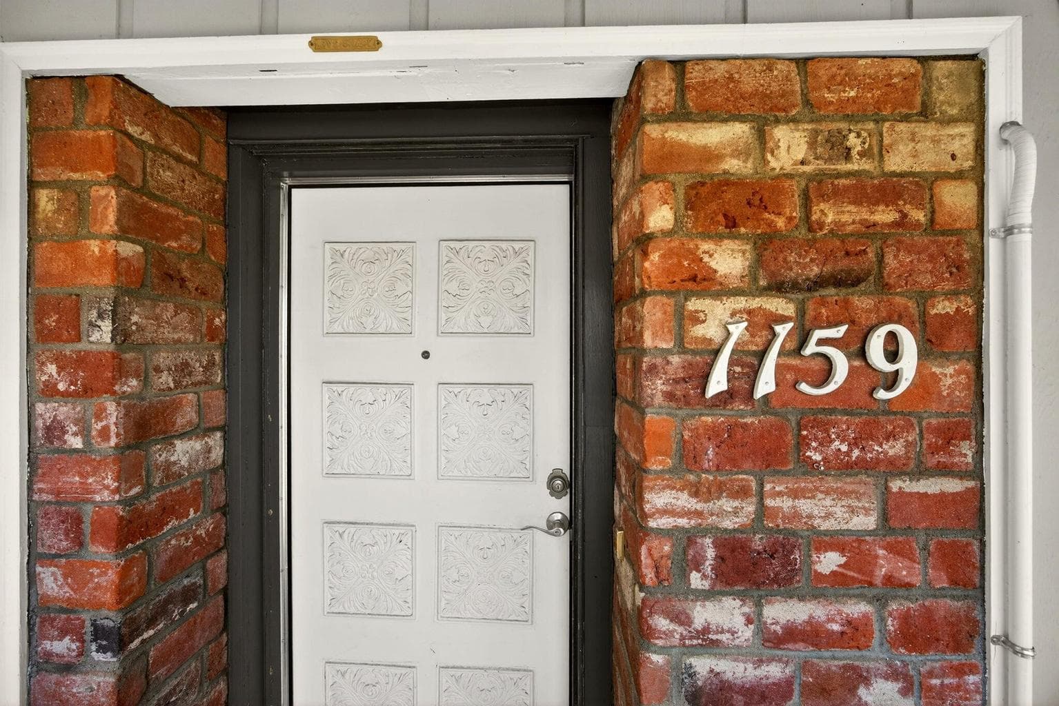 Photo of 1159 Park 5 of 44