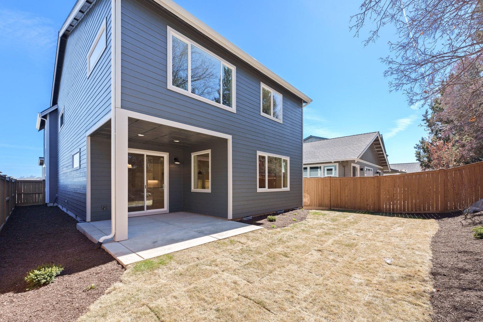 Photo of 61185 SE Wagyu Drive 7 of 43