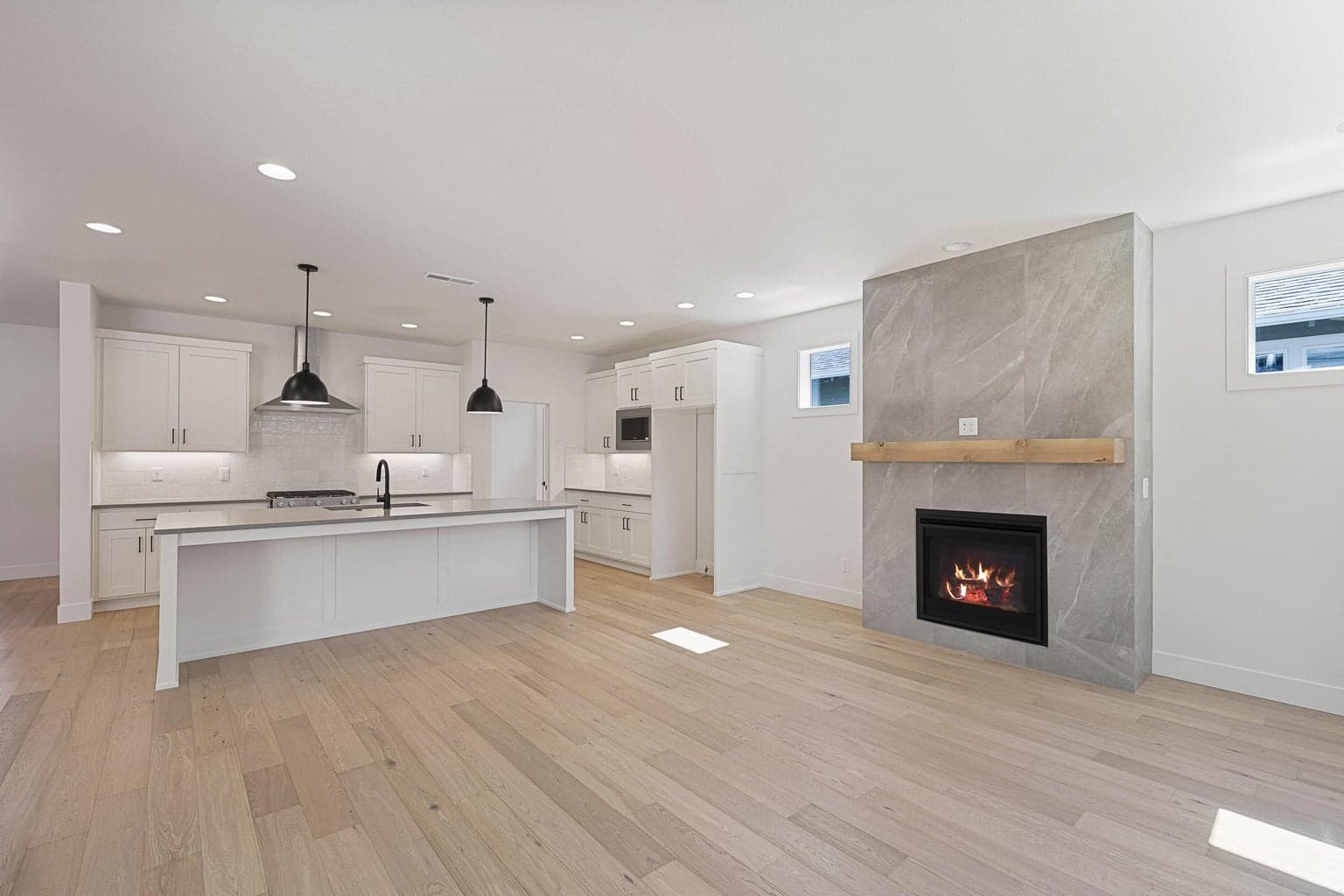 Photo of 61185 SE Wagyu Drive 22 of 43