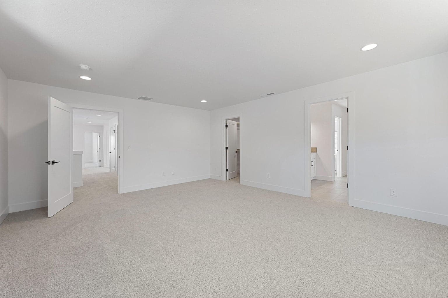 Photo of 61185 SE Wagyu Drive 34 of 43