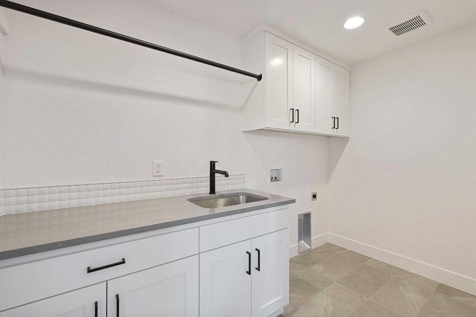Photo of 61185 SE Wagyu Drive 40 of 43