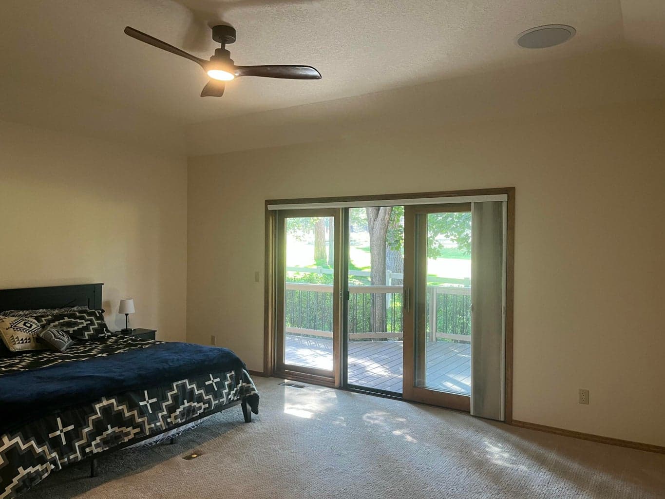 Photo of 60785 Willow Creek Loop 7 of 29