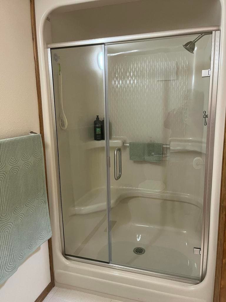 Photo of 60785 Willow Creek Loop 11 of 29