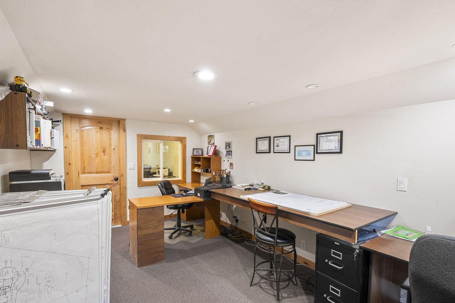 Office space above shop