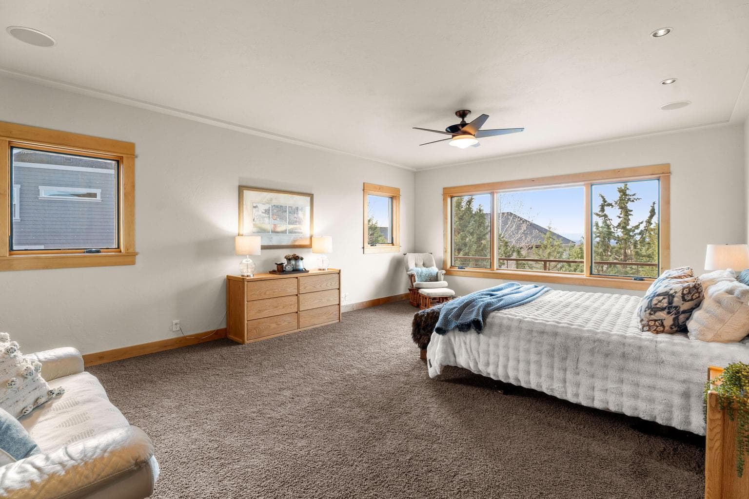 Photo of 10715 Rockside Court 33 of 118