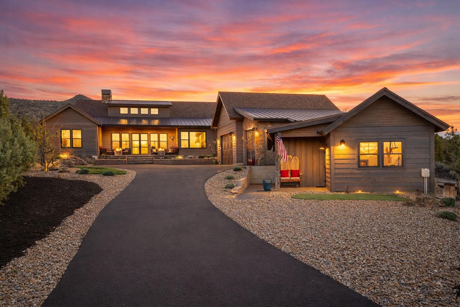 15150 W Two Saddle