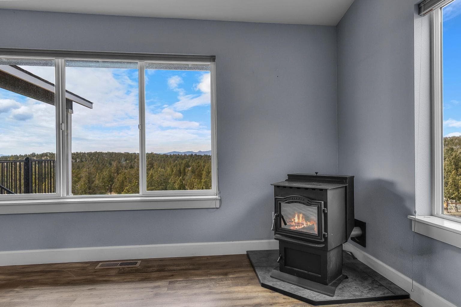 Photo of 5798 SE Grant Road 28 of 43