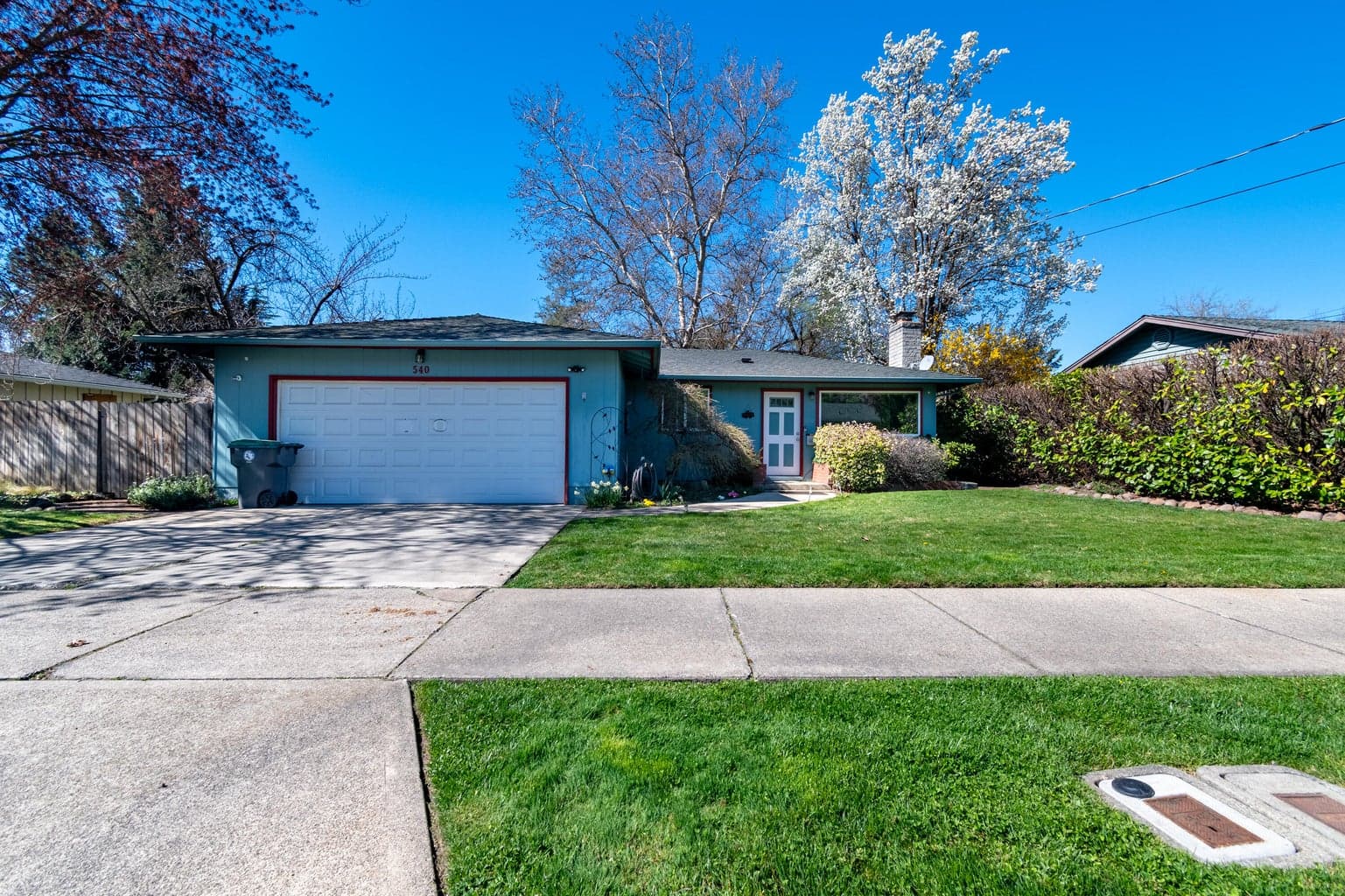 Photo of 540 Eastwood 1 of 28