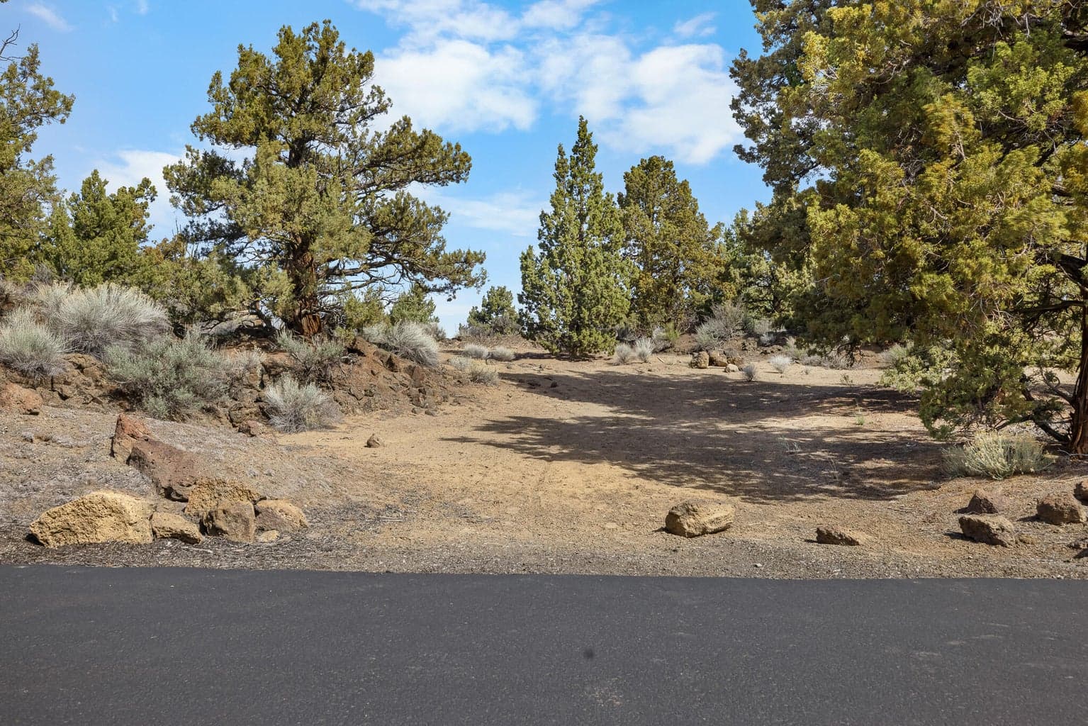 Photo of 22950 Hideaway 3 of 18