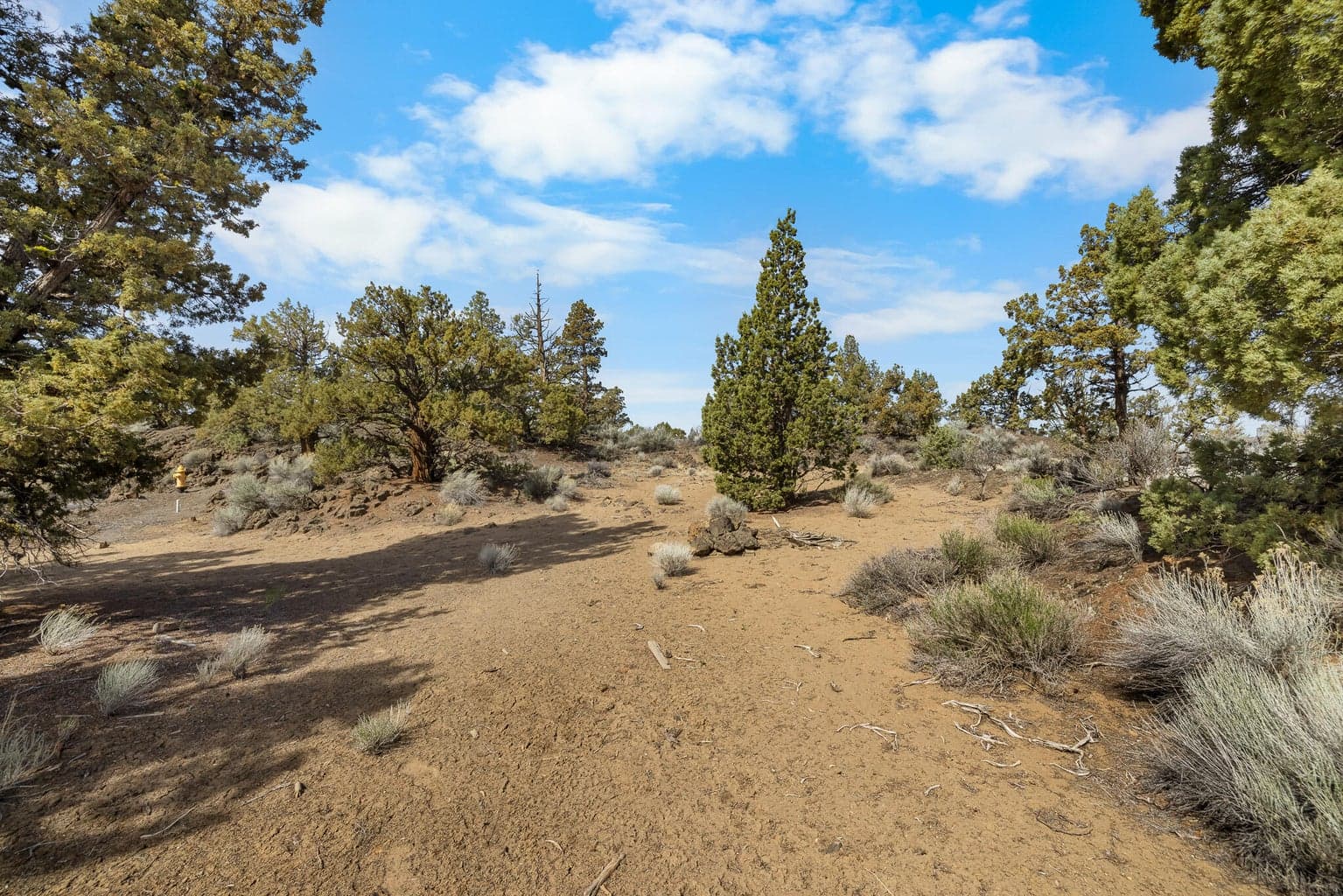 Photo of 22950 Hideaway 4 of 18