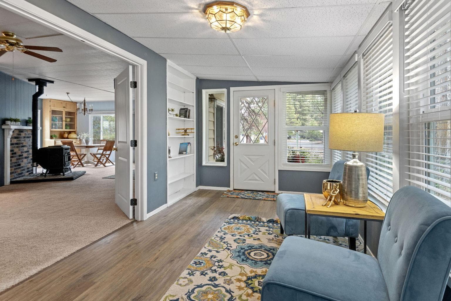 Photo of 61067 Chuckanut Drive 6 of 28