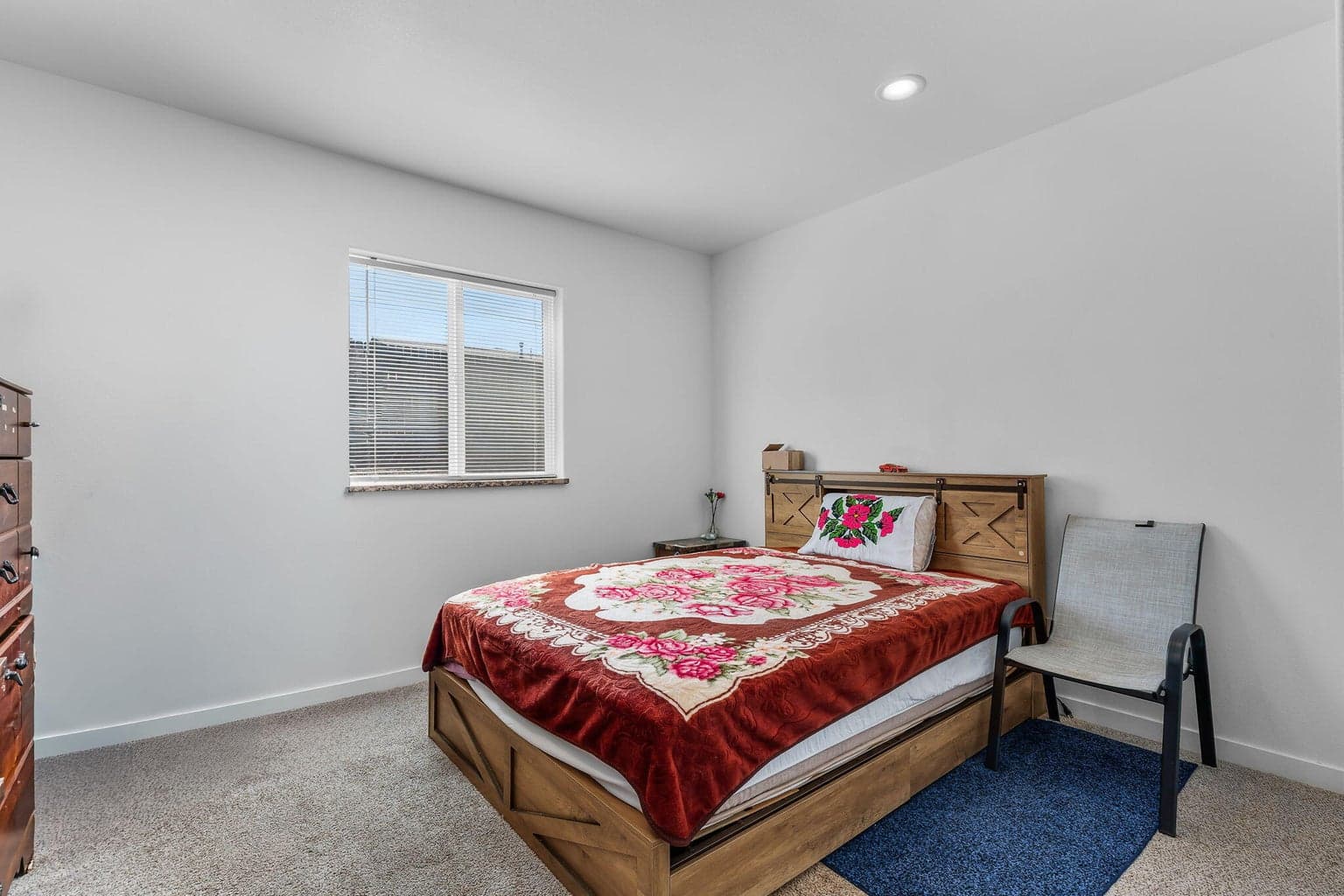 Photo of 500 SE Segoviano Court 10 of 18
