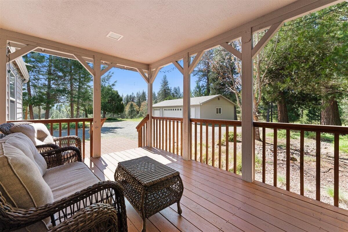 Photo of 525 Templin 5 of 48