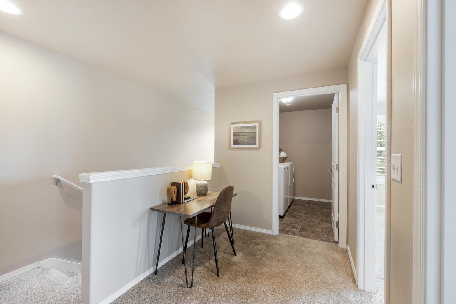 Photo of 840 N Hindeman Street 17 of 35