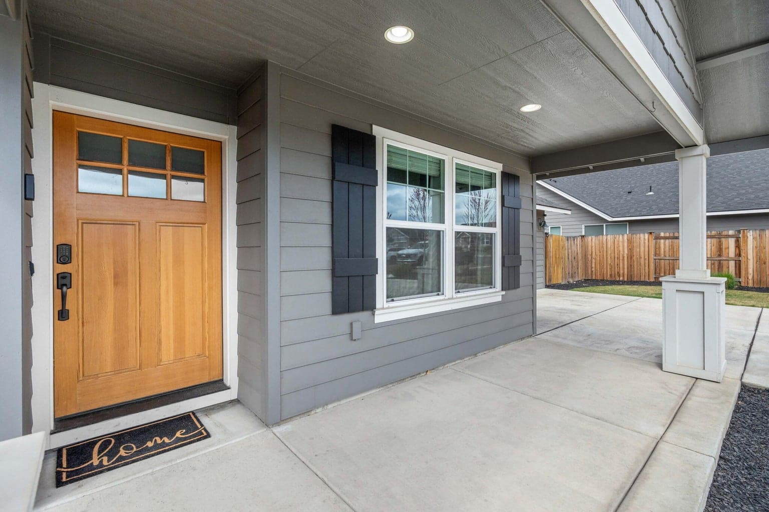 Photo of 1685 3rd 4 of 27