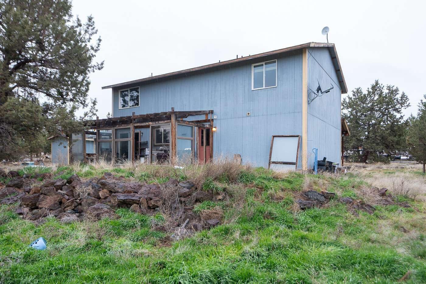 Photo of 3100 Klamath 5 of 34