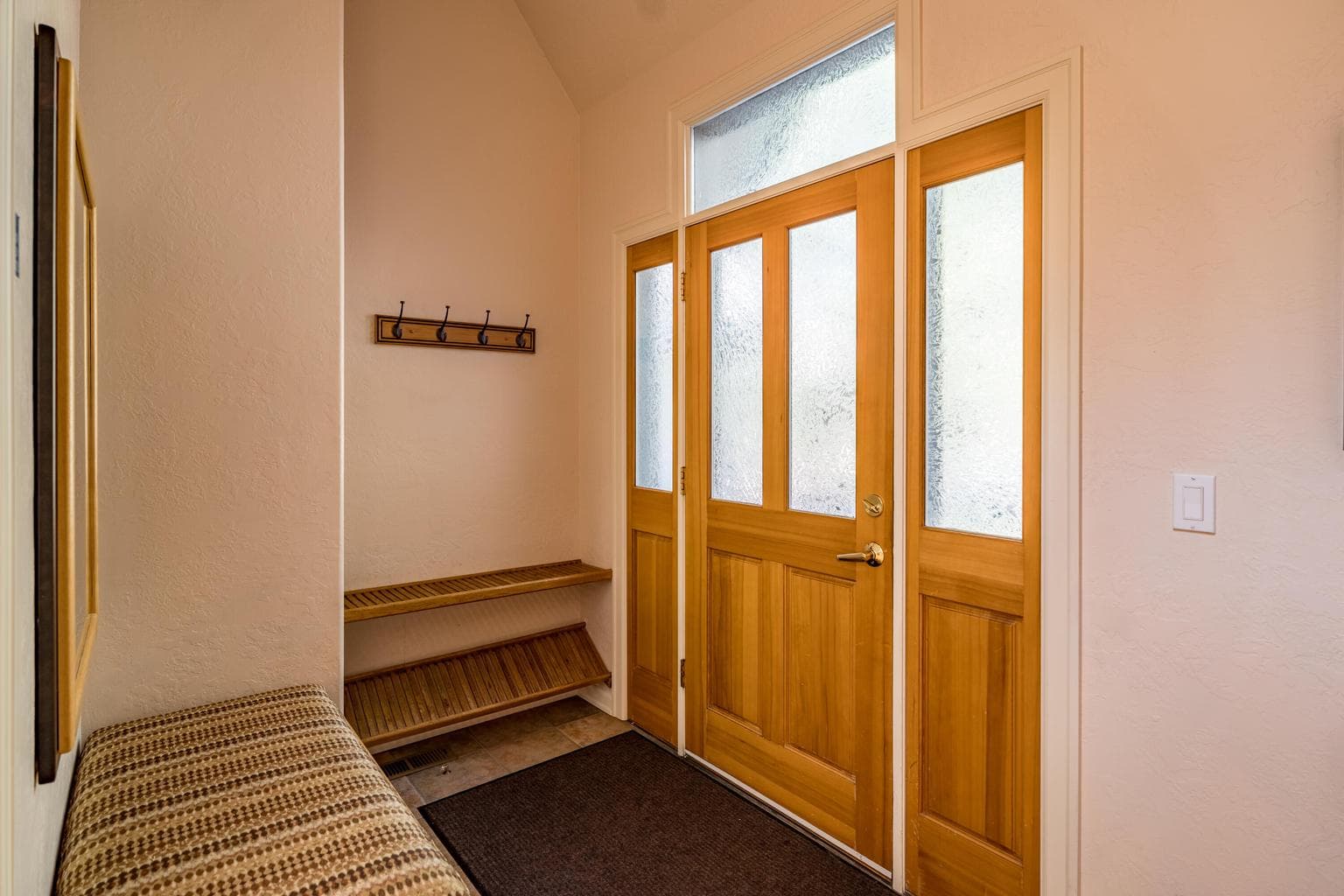 Photo of 56994 Peppermill 3 of 18