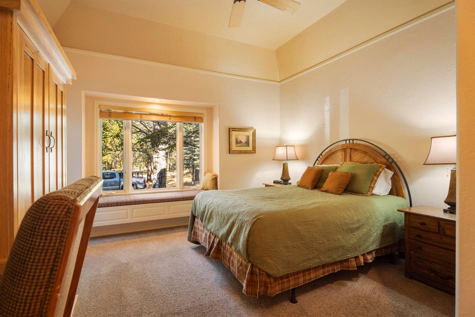 Photo of 56994 Peppermill 5 of 18