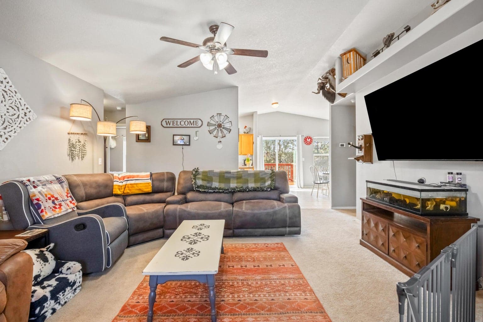 Photo of 11341 Lister 4 of 36