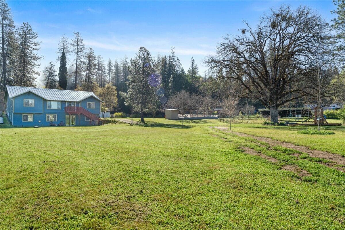 Photo of 649 Pleasant Valley 3 of 57