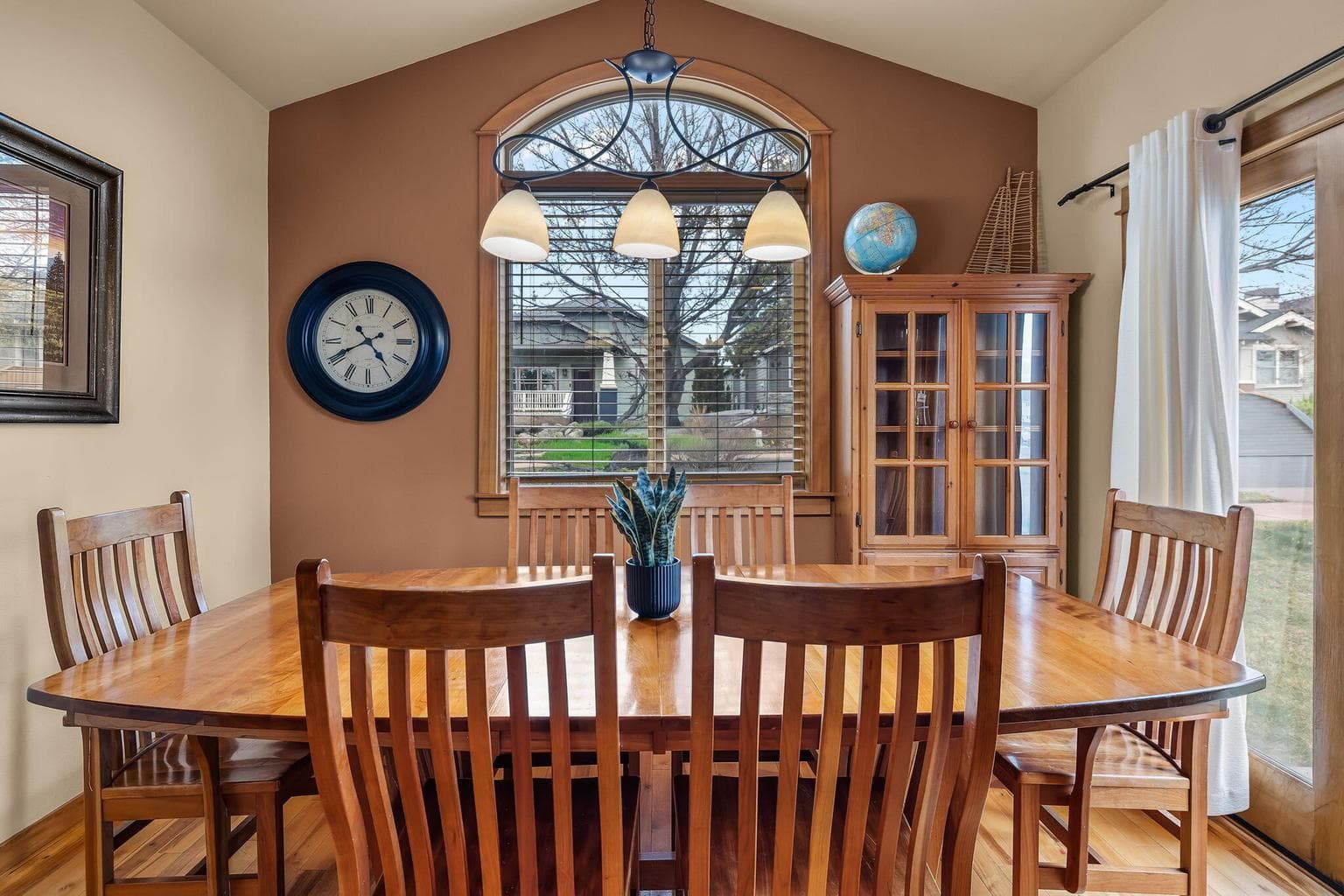 Photo of 63222 Brad Street 8 of 35