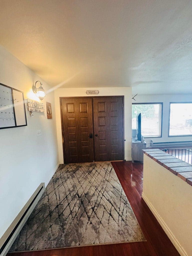 Photo of 2709 California 3 of 31