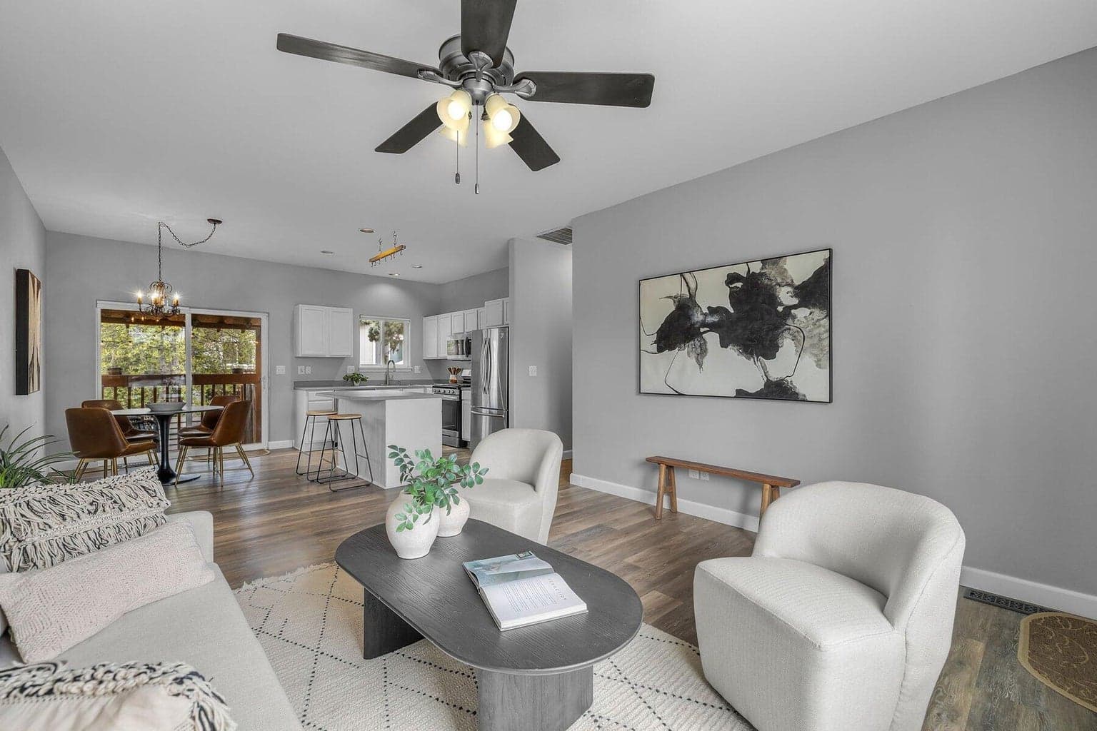 Photo of 1331 Butler Market 4 of 28