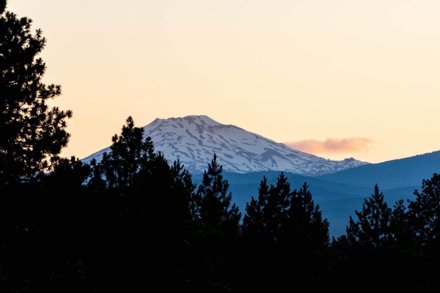 Photo of 60069 Ruby Peak 3 of 34