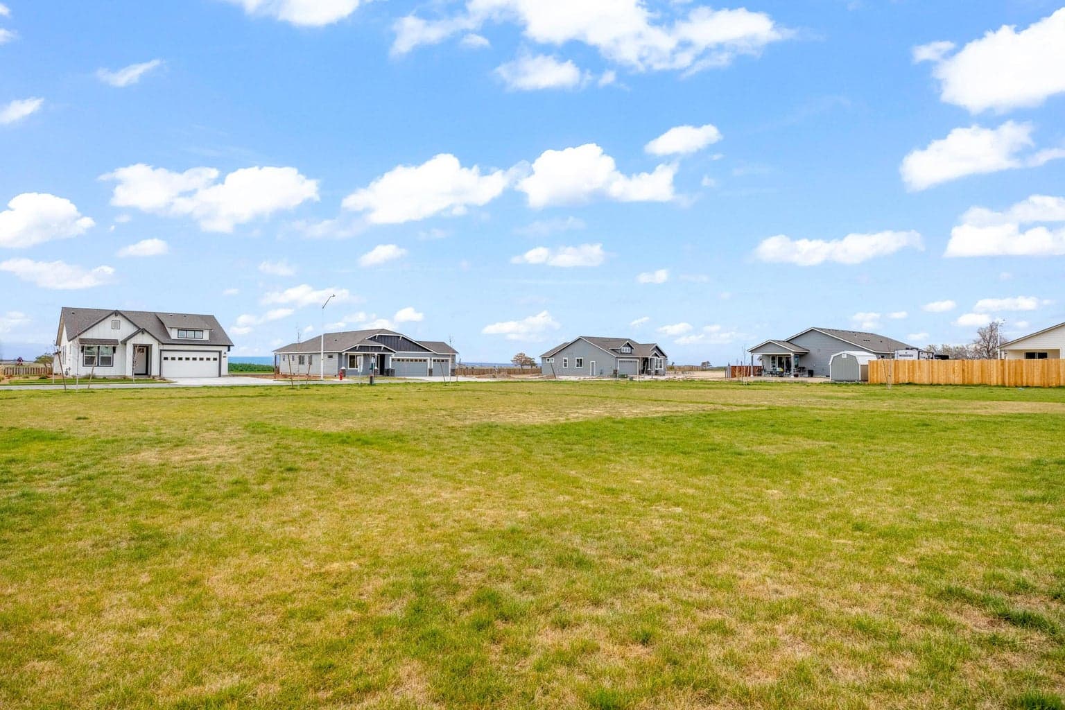 Photo of 1256 NW Fairway Road 30 of 31