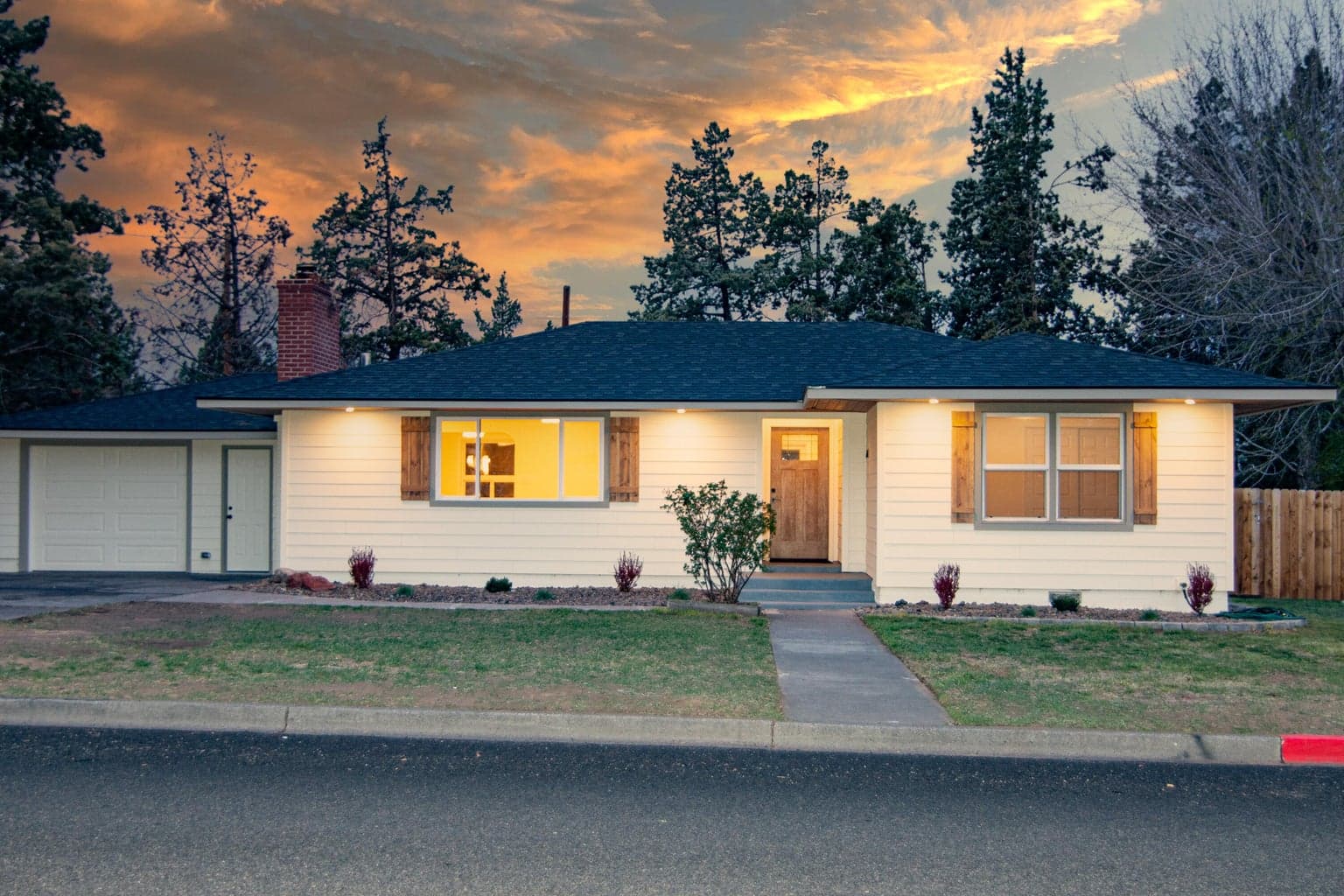 755 Canyon, Redmond, 97756