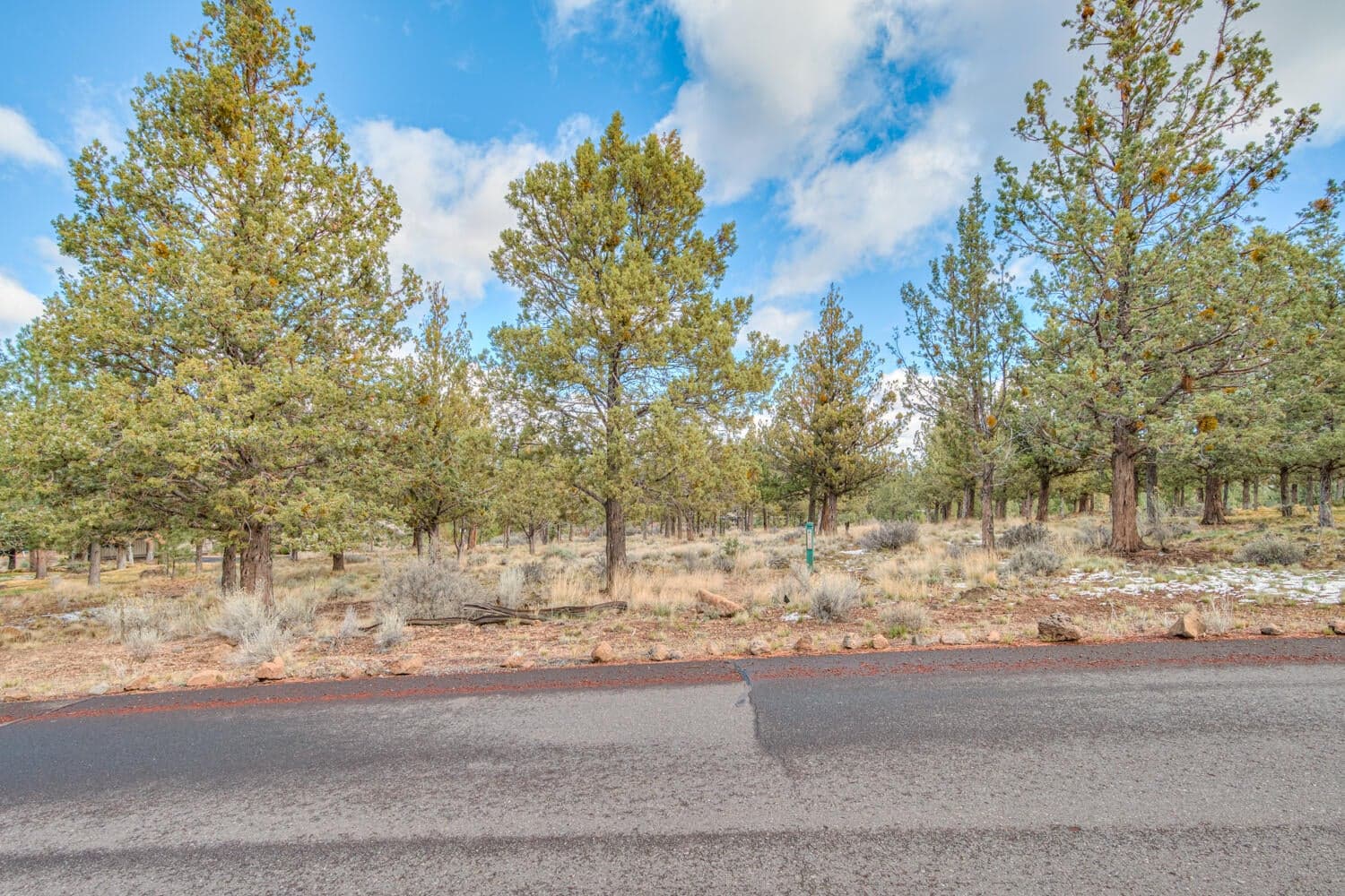 Photo of 4034 NW Northcliff 19 of 21