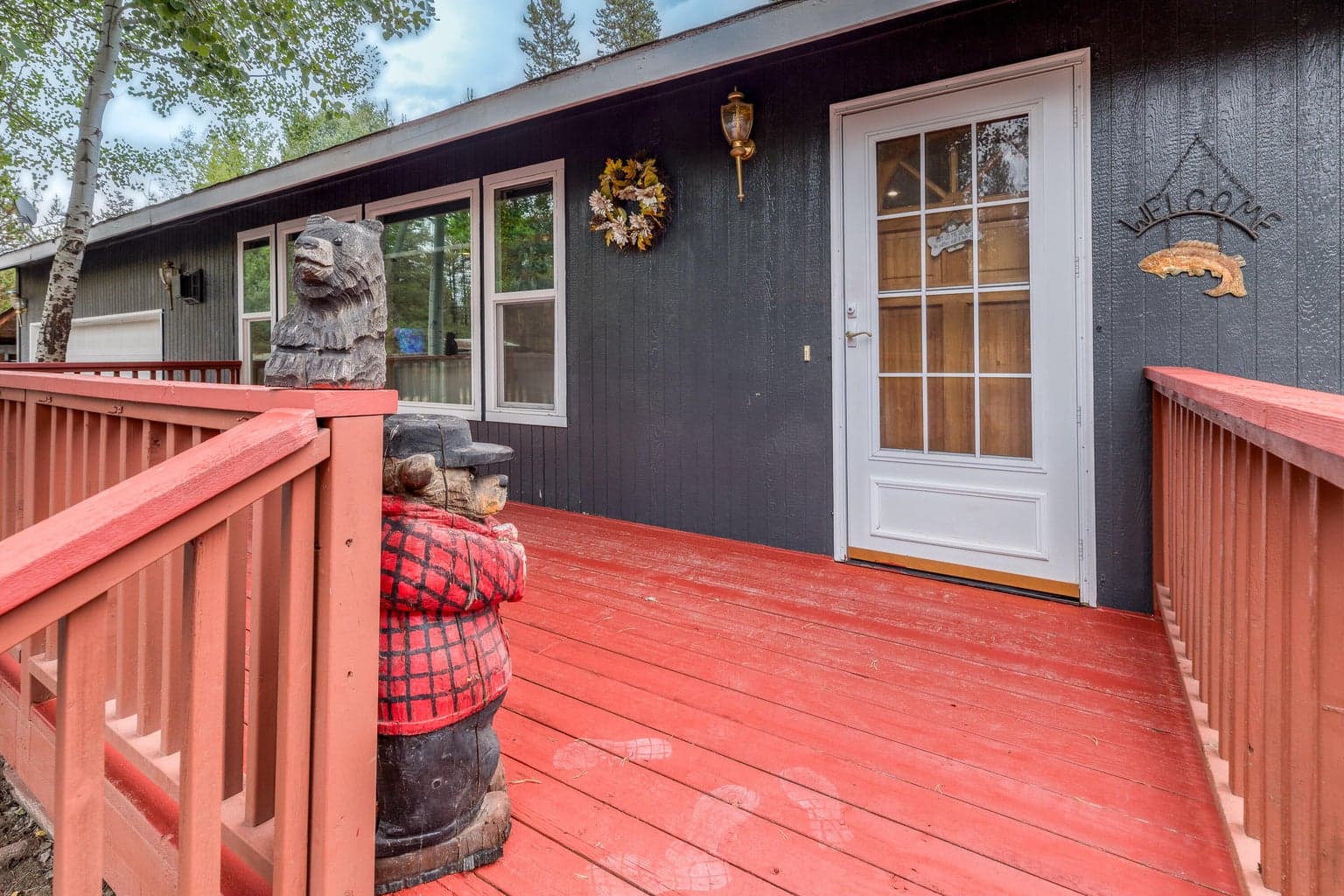 Photo of 16051 Leona Lane 13 of 37