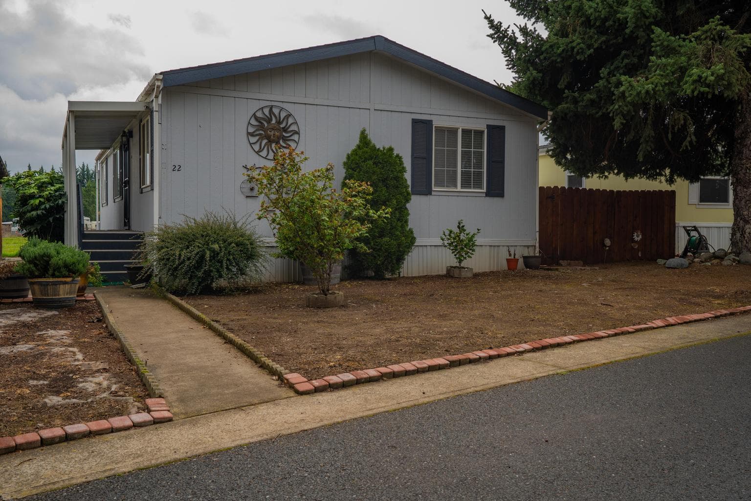 3700 Bellinger