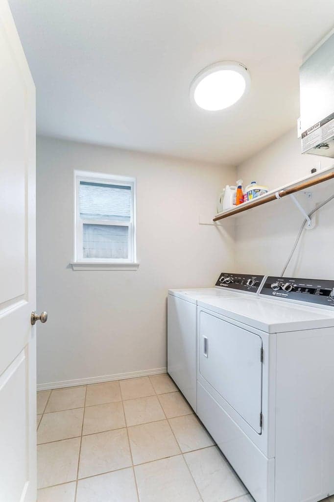 Photo of 3210 NW 10th Street 17 of 23