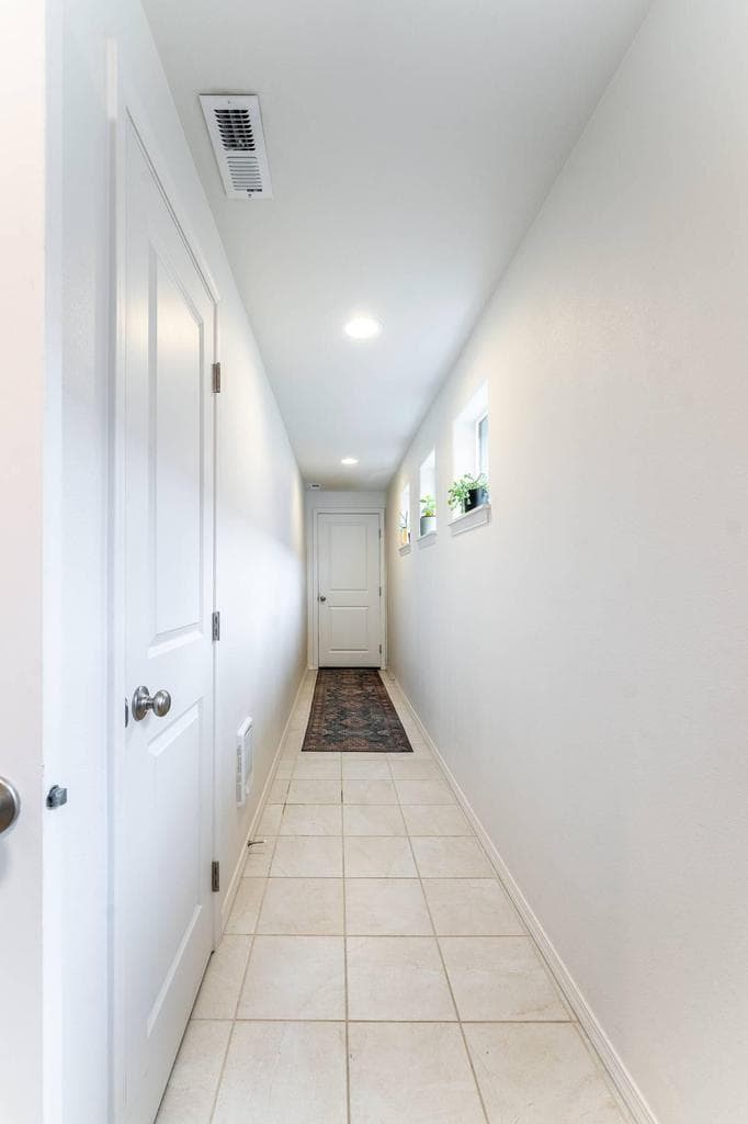 Photo of 3210 NW 10th Street 18 of 23
