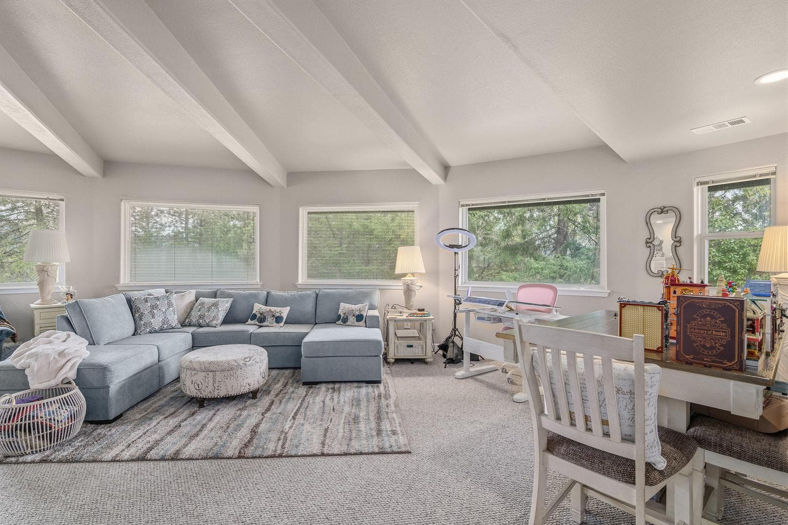 Photo of 398 Madrone Ridge 5 of 46