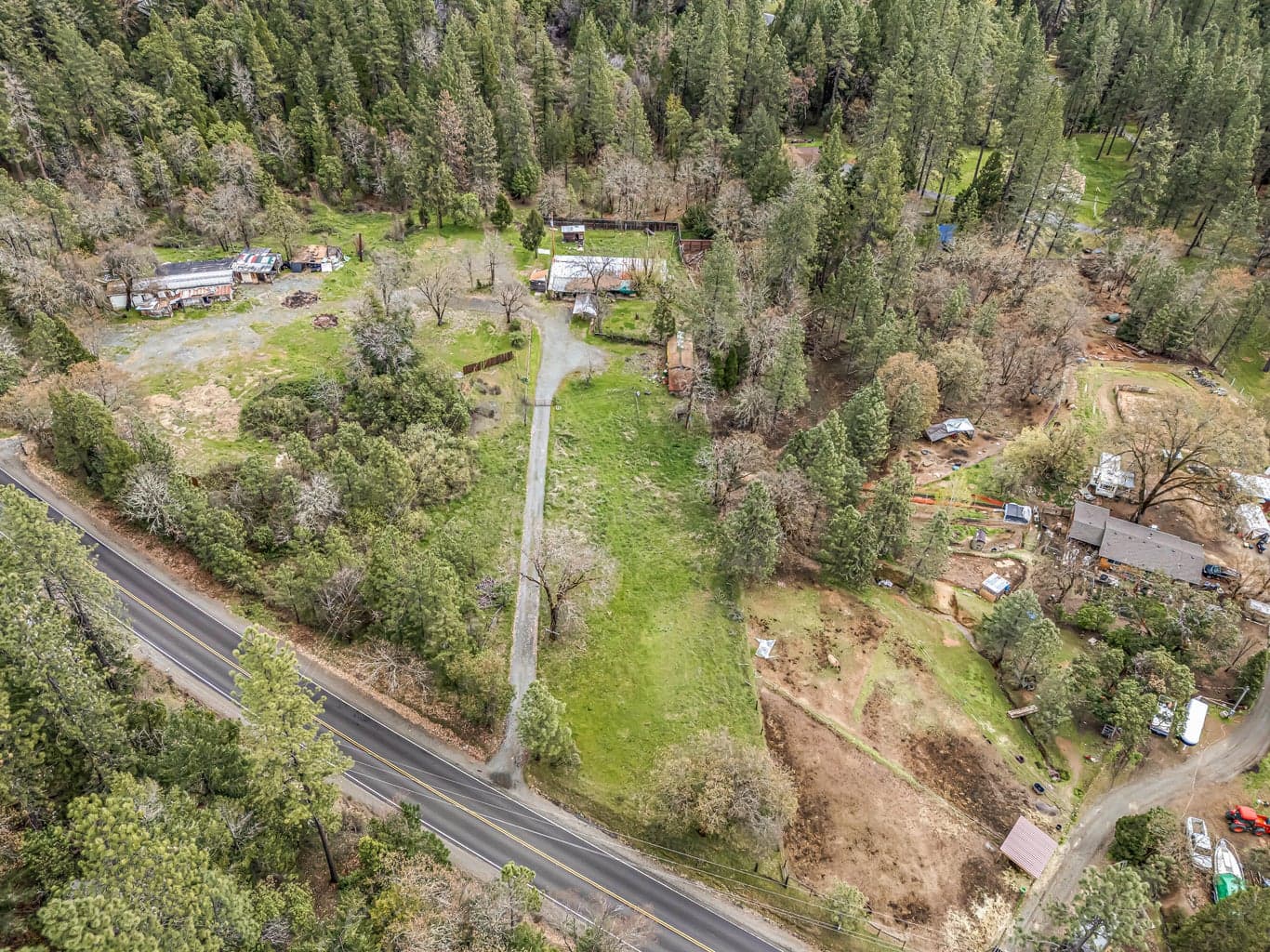 Photo of 9650 Evans Creek 3 of 10