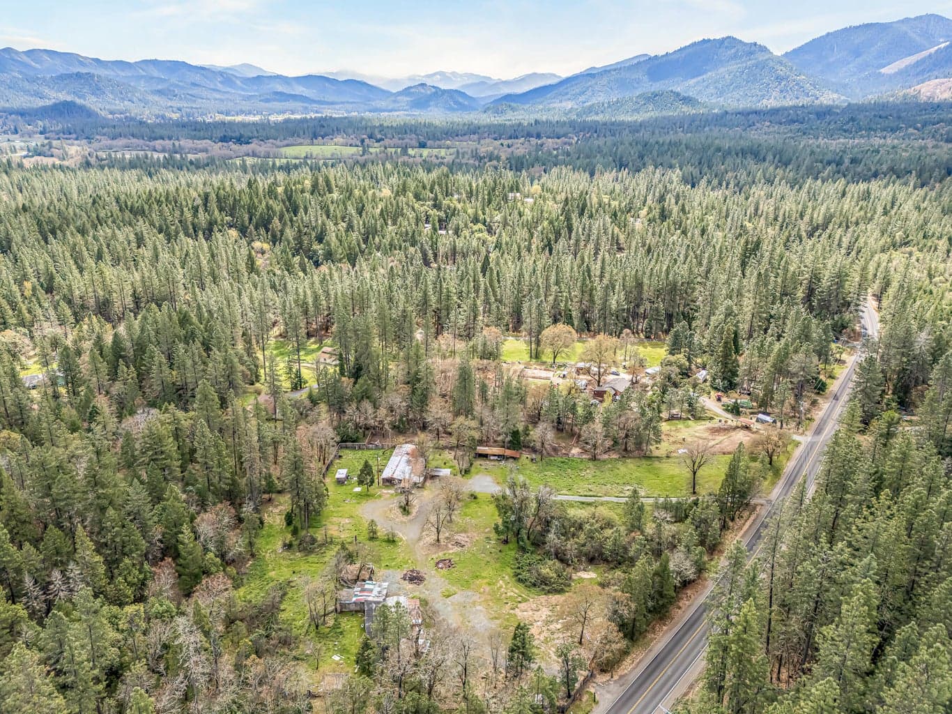 Photo of 9650 Evans Creek 5 of 10