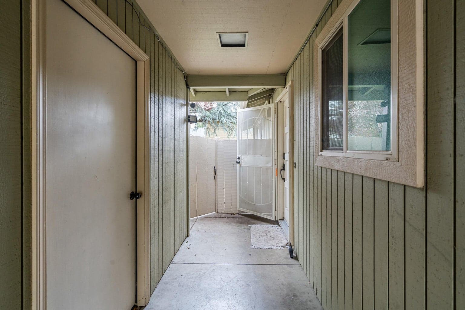 Photo of 317 Highland 5 of 27