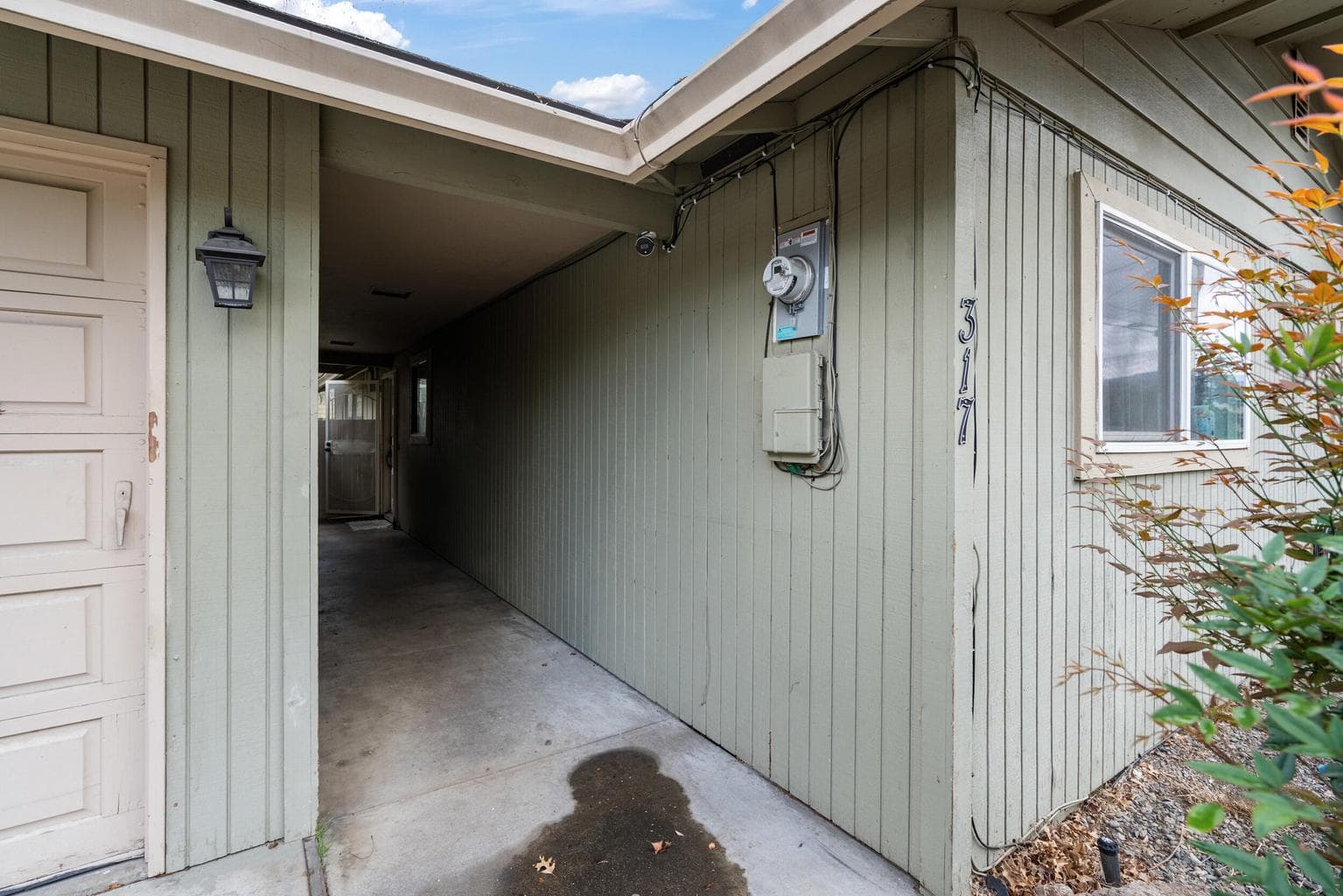 Photo of 317 Highland 4 of 27