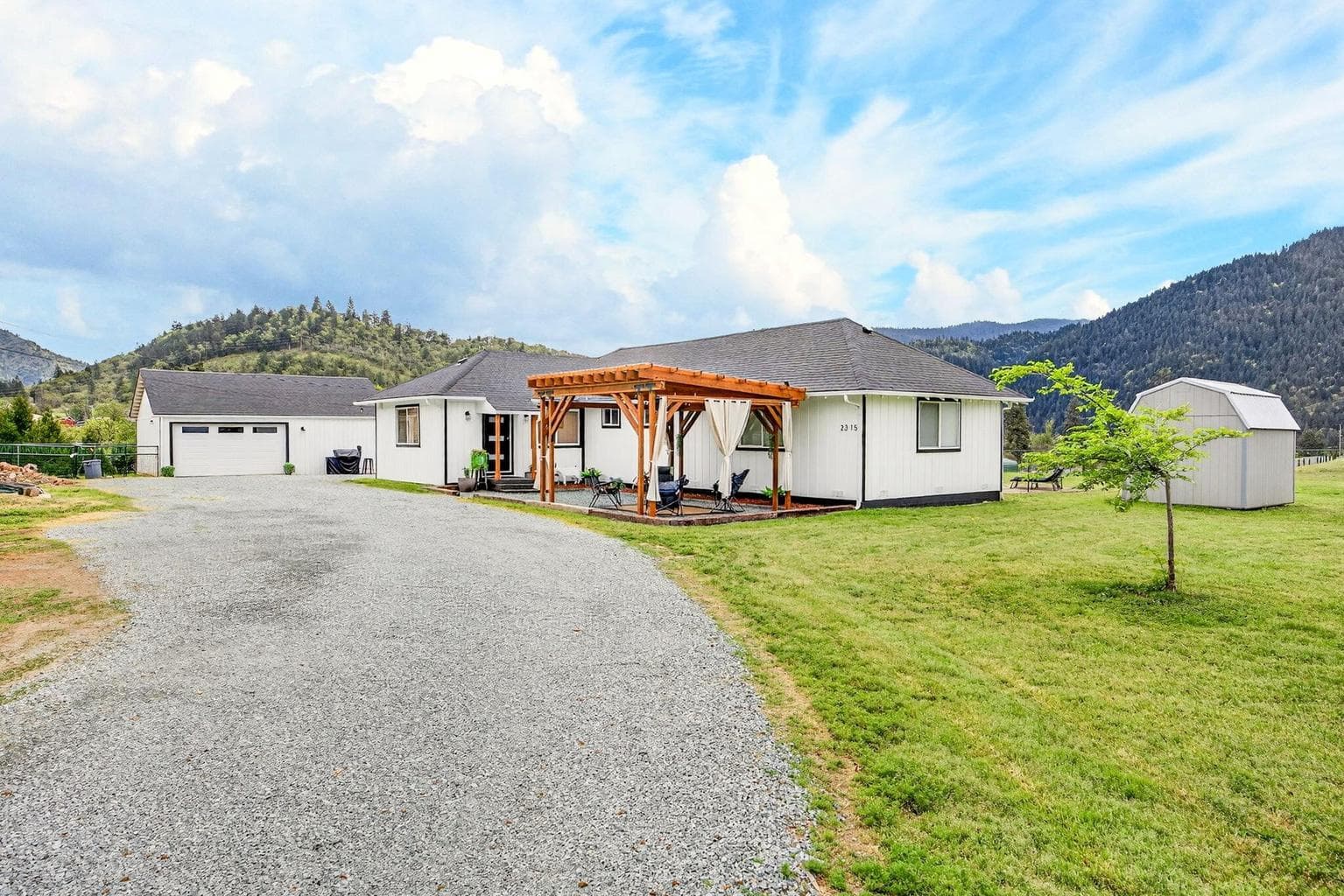 2315 Foothill