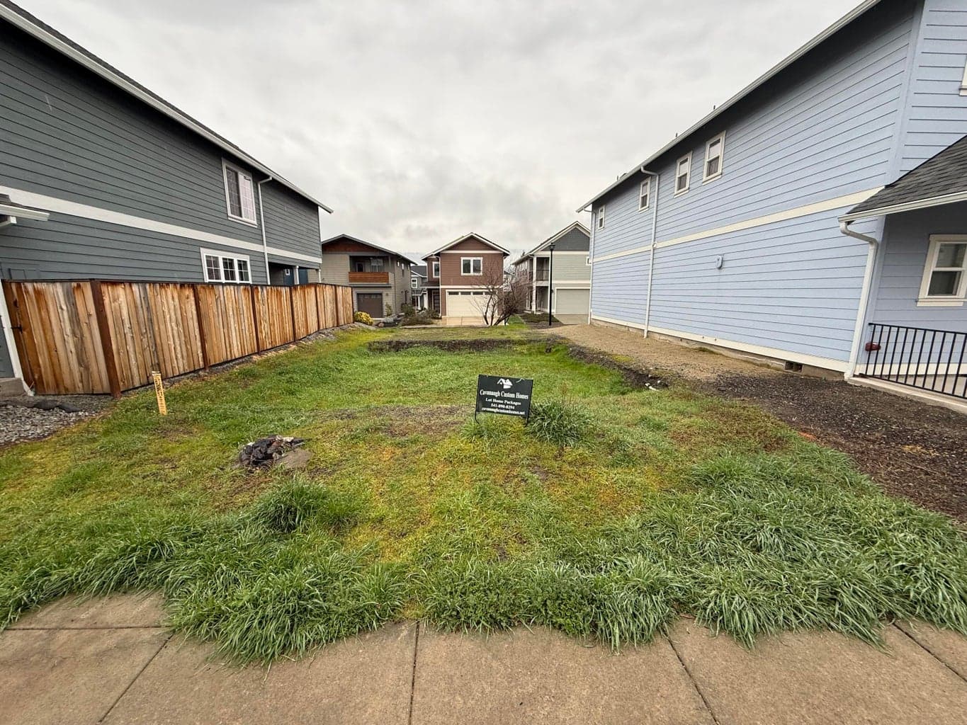 Photo of 249 Willow 2 of 7